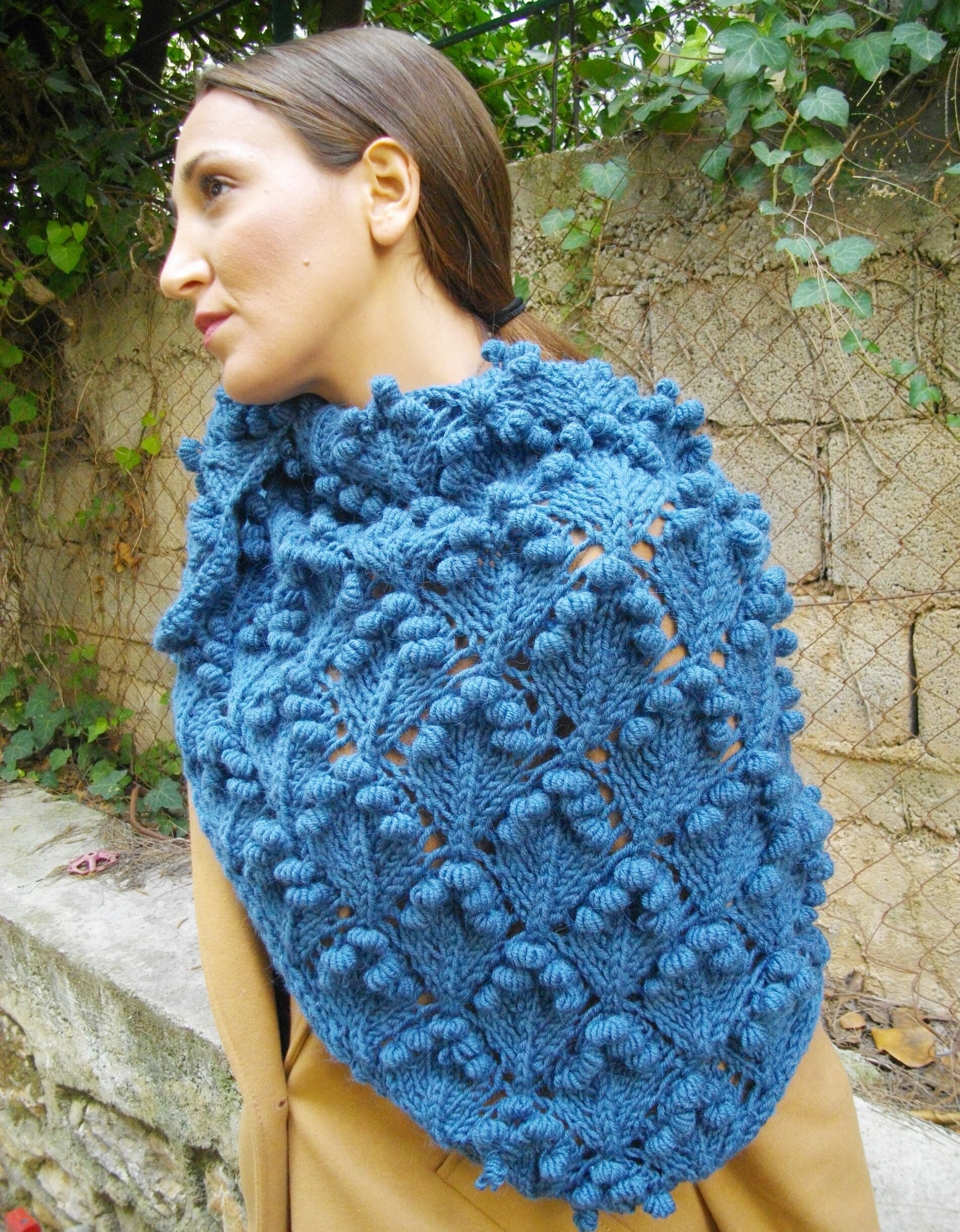 Dreieckstuch Strukturmuster Aero Blau, Handgestricktes Dreieckstuch, Halstuch, Handgestrickt Dreieckstuch Strukturmuster Aero Blau, Handgestricktes Dreieckstuch, Halstuch, Handgestrickt von creationsbyeve