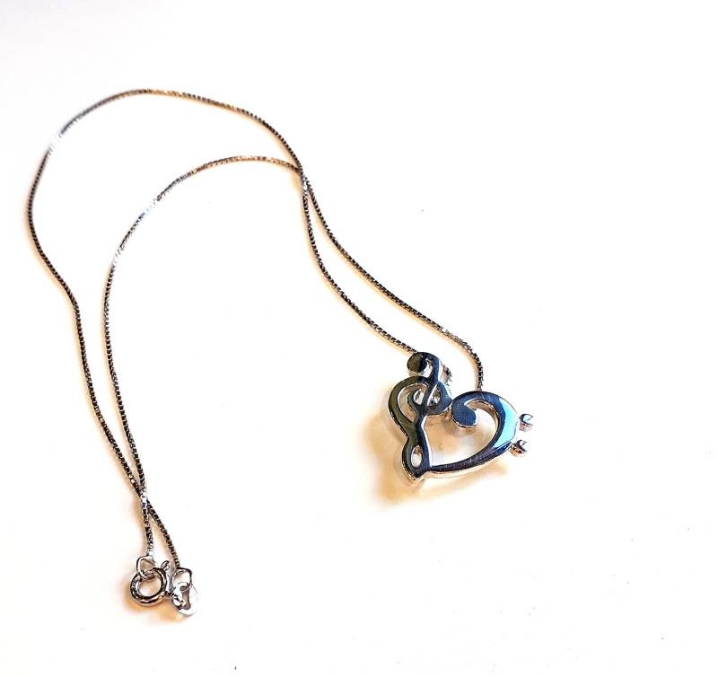 Schlüsselherzanhänger Aus G Und Niedrigem Silber Schlüsselherzanhänger Aus G Und Niedrigem Silber von creazioniorafe