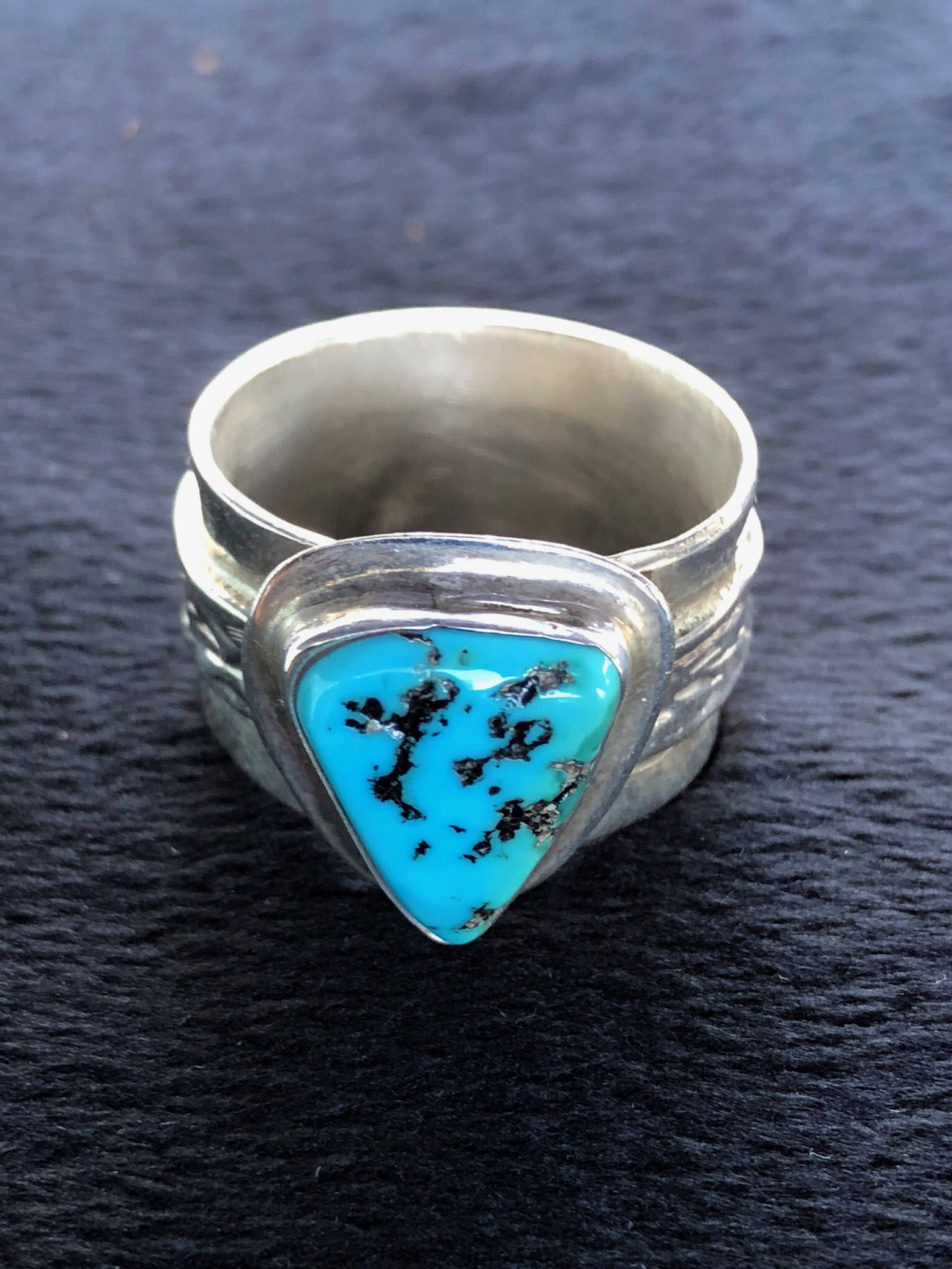 Kleines Dreieck Türkis Ring Kleines Dreieck Türkis Ring von crhartmarket