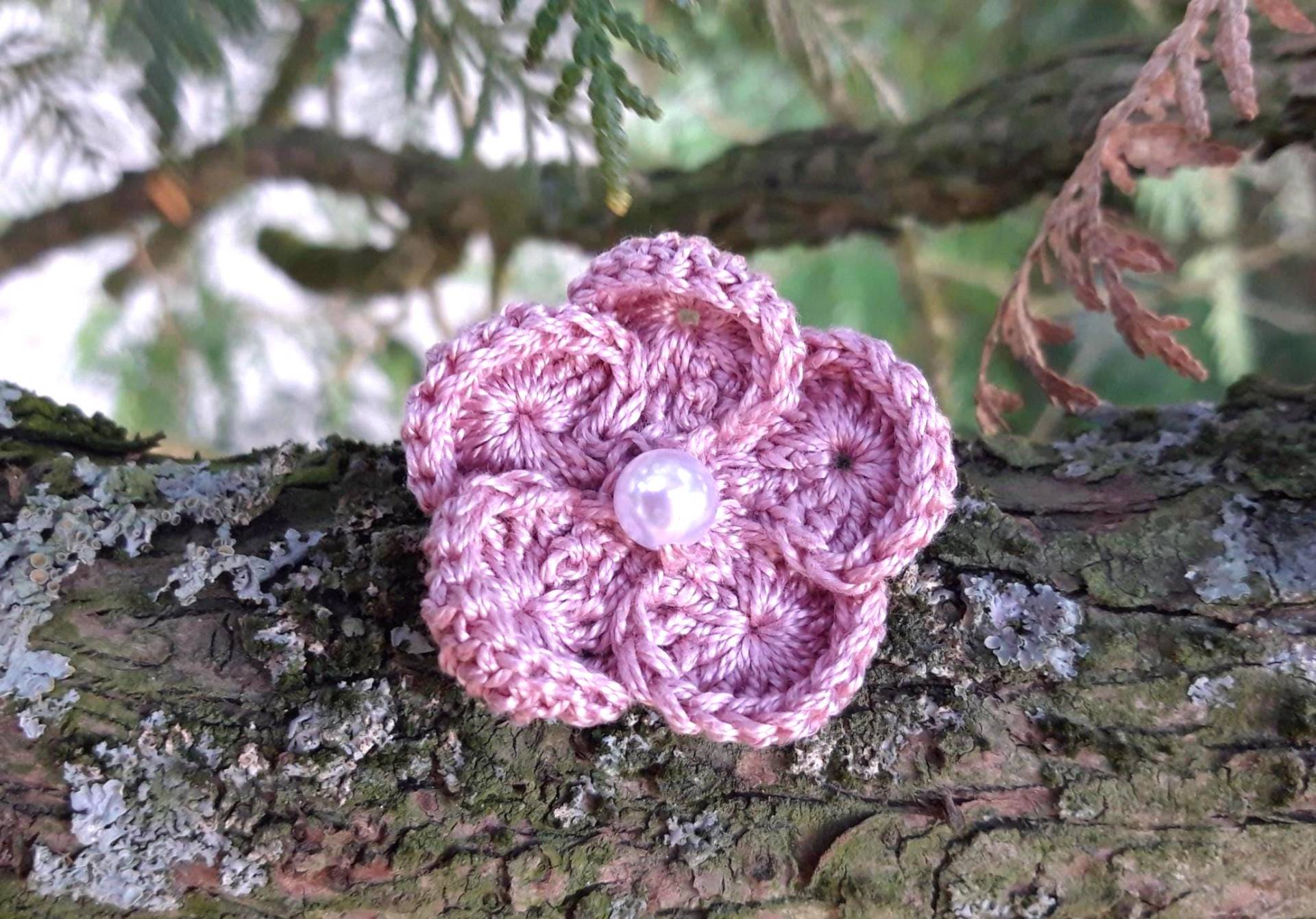 Brosche Blüte Gehäkelt Altrosa von crochet4angel