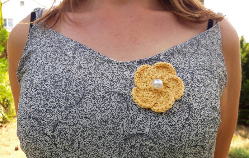 Brosche Gehäkelt Blüte Gelb von crochet4angel