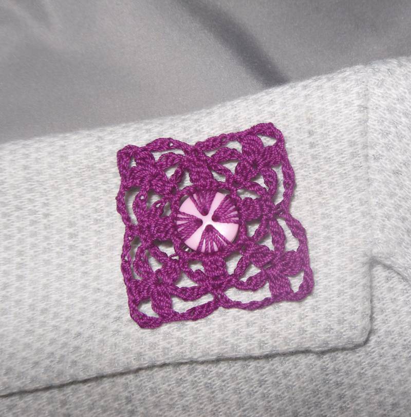 Brosche Quadratisch Violett Auf Rosa von crochet4angel