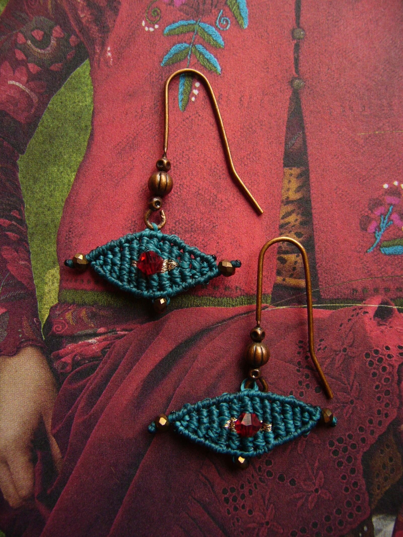 Makramee Ohrringe, Ohrhänger, Micromacrame Earrings, Boho, Geschenk Für Frau von crochetjewelsetsy