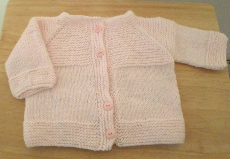 Baby Strickjacke in Rosa - Handgestrickte Für Mädchen 12-18 Monate Baby Strickjacke in Rosa - Handgestrickte Für Mädchen 12-18 Monate von crochetknittingqueen