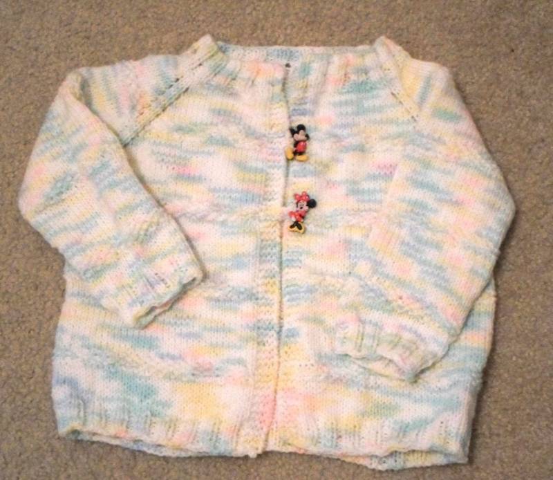 Kinder Strickjacke - Handgestrickte Für 8-10 Jährige Mädchen Gestrickt Aus Gemischten Farbigen Acrylgarn Kinder Strickjacke - Handgestrickte Für 8-10 Jährige Mädchen Gestrickt Aus Gemischten Farbigen Acrylgarn von crochetknittingqueen