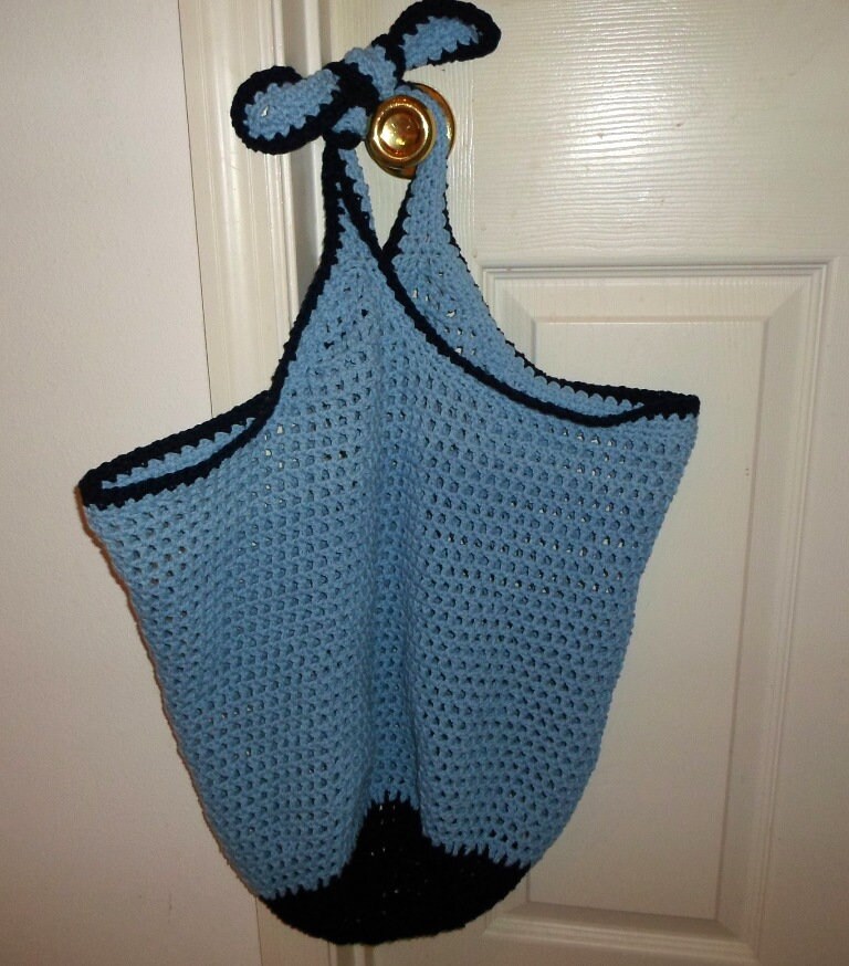 Markttasche/strandtasche Aus Baumwollgarn in Hellblau Und Marineblau von crochetknittingqueen