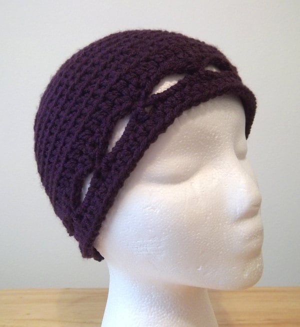 Mütze - Häkelclochet Für Den Frühling Farbe Aubergine von crochetknittingqueen