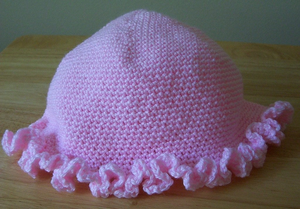 Mütze - Mädchen Rüschenhut Gehäkelt in Rosa Mütze - Mädchen Rüschenhut Gehäkelt in Rosa von crochetknittingqueen