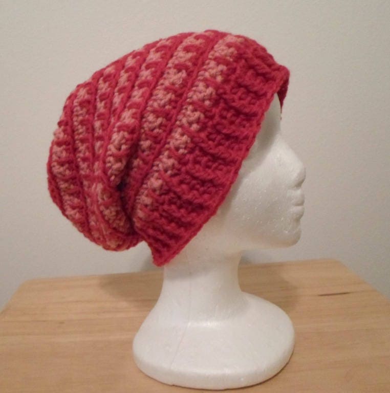 Slouchy Häkelmütze Für Damen von crochetknittingqueen