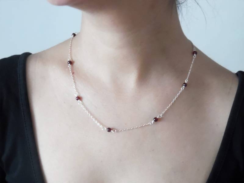 sterling Silber Halskette | Granat Schicht Perlen Edelstein Boho sterling Silber Halskette | Granat Schicht Perlen Edelstein Boho von crocusjewellery