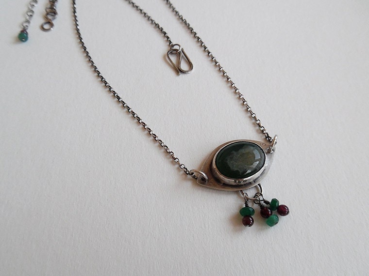 sterling Silber Halskette | Marquise Form Oxidiert Kette Grüner Achathalskette Granat Edelsteinhalskette sterling Silber Halskette | Marquise Form Oxidiert Kette Grüner Achathalskette Granat Edelsteinhalskette von crocusjewellery