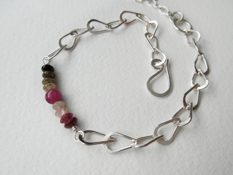 sterling Silber Multicolourtourmaline Kette Armband, Natürliche Turmalin Teardrop Link Birthstone Handgefertigte Armband sterling Silber Multicolourtourmaline Kette Armband, Natürliche Turmalin Teardrop Link Birthstone Handgefertigte Armband von crocusjewellery