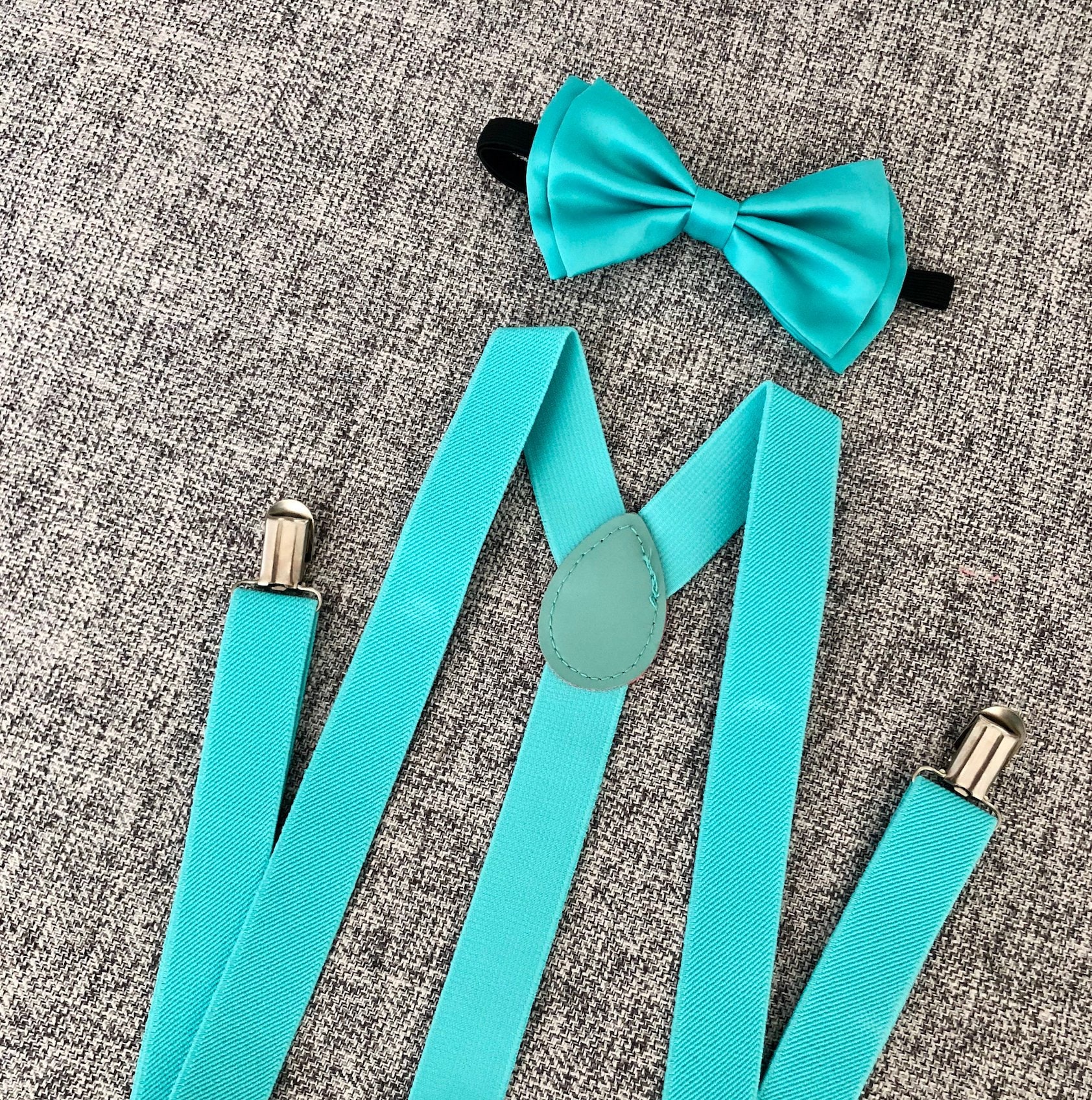 Fliege Und Hosenträger Set, Hosenträger, Mintblaue Fliege, Zierliche Hänger, Mint Hochzeit, Blauer Fliege Und Hosenträger Set, Hosenträger, Mintblaue Fliege, Zierliche Hänger, Mint Hochzeit, Blauer von crystalAmour