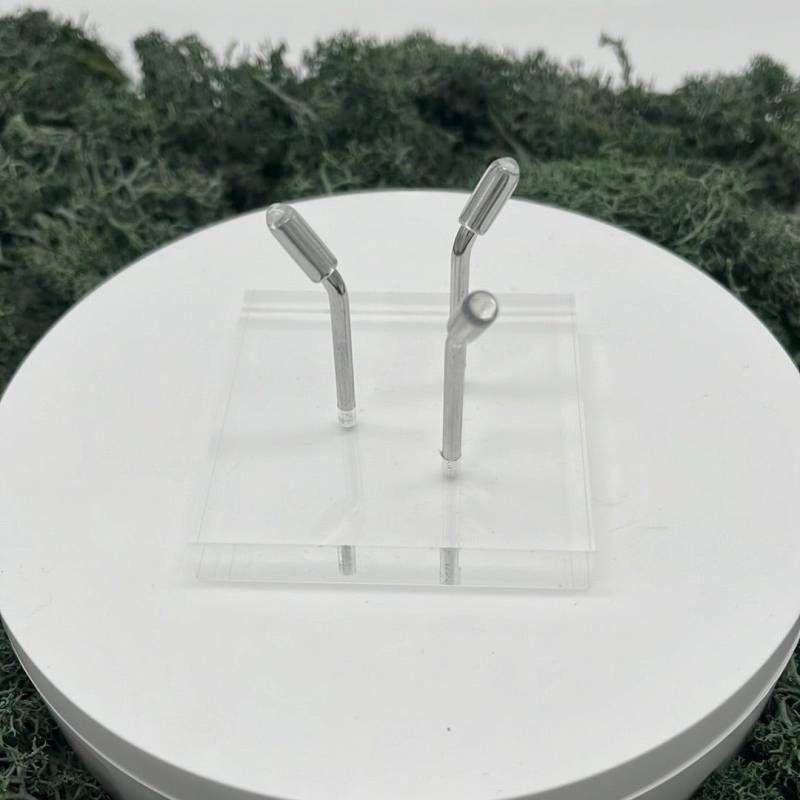 Klarer Acryl Kugelhalter Quadrat Mit Metallarmen | Klein - Verschiedene Metalle von crystalparadiseDE