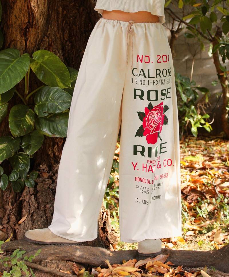 Seerose | Reis Beutel Hose Superweites Bein Y. Hata Unisex von crystalroselabel