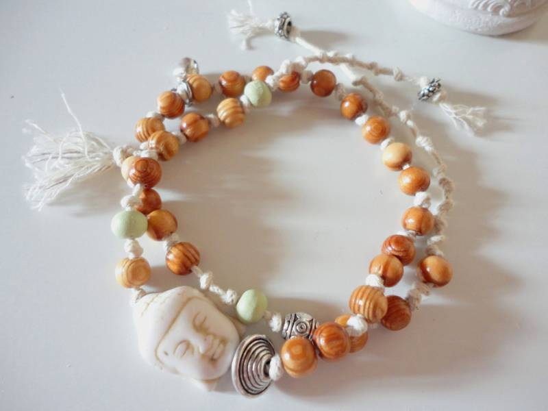 Holzperlen Armband Buddha Wickelarmband Knotenarmband Holz Perlen Armband, Mit Howlith Stein Spirituelles Geschenk 011 Holzperlen Armband Buddha Wickelarmband Knotenarmband Holz Perlen Armband, Mit Howlith Stein Spirituelles Geschenk 011 von cupnessoArt