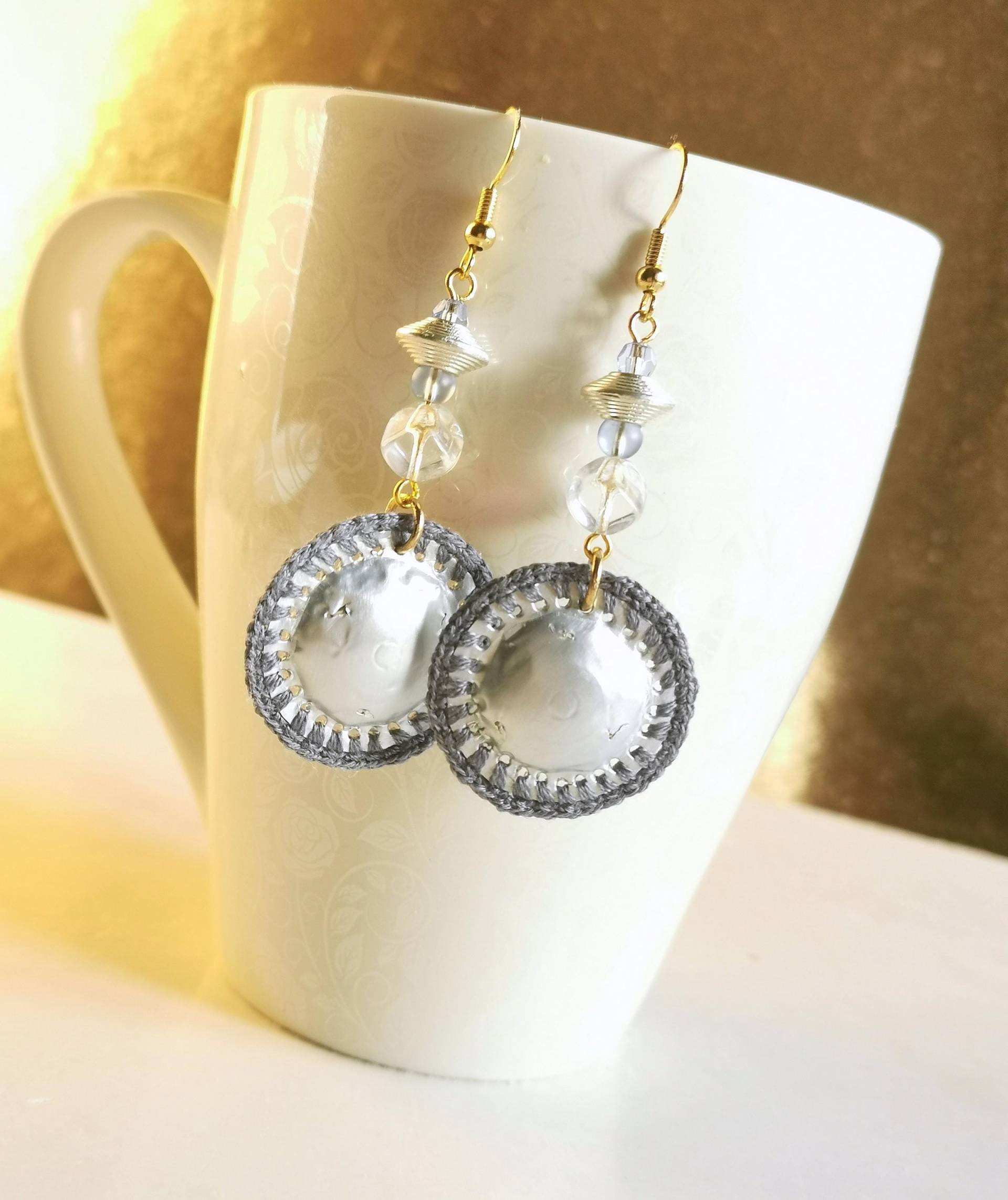 Gehäkelte Ohrhänger Recycling Kreis Iceblau Häkelschmuck, Statement Upcycling Ohrringe Rund Kaffeekapsel Nespresso Schmuck Nachhaltig 169 Gehäkelte Ohrhänger Recycling Kreis Iceblau Häkelschmuck, Statement Upcycling Ohrringe Rund Kaffeekapsel Nespresso Schmuck Nachhaltig 169 von cupnessoArt