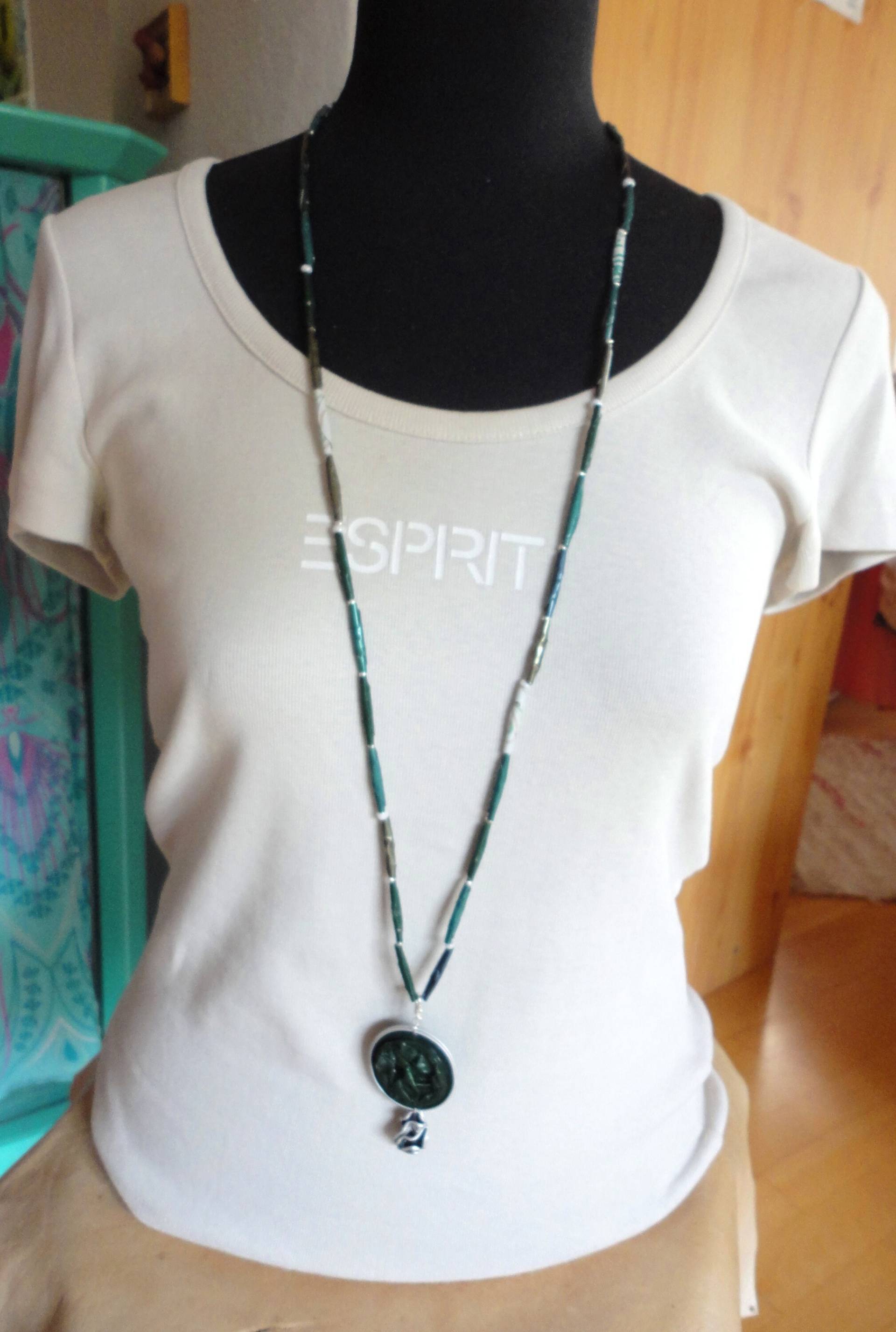 Grüne Kette Aus Kaffeekapseln Recycling Armband & Mit Nespresso Anhänger, Wickelarmband 311 Grüne Kette Aus Kaffeekapseln Recycling Armband & Mit Nespresso Anhänger, Wickelarmband 311 von cupnessoArt