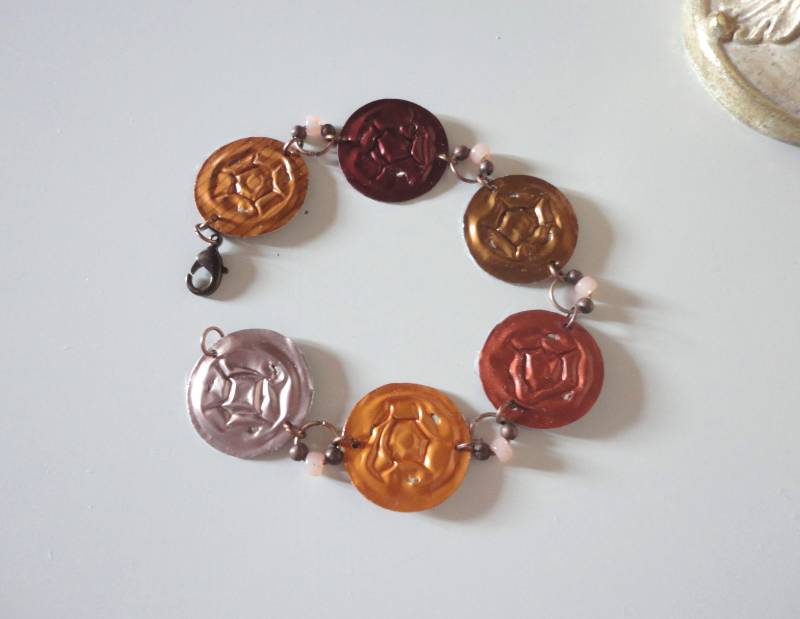 Kaffeekapsel Recycling Armband Kupfer Scheiben Hellbraun Dunkelrot Orange Terrakotta Nespresso Upcycling Nachhaltig 335 von cupnessoArt