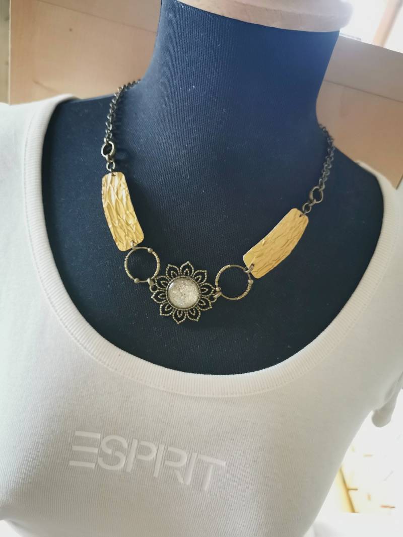 Recycling Halskette Gold Bronze Mit Sonne, Sonnen Kette Vintage Aus Kaffeekapseln Nespresso Nachhaltig 022 Recycling Halskette Gold Bronze Mit Sonne, Sonnen Kette Vintage Aus Kaffeekapseln Nespresso Nachhaltig 022 von cupnessoArt