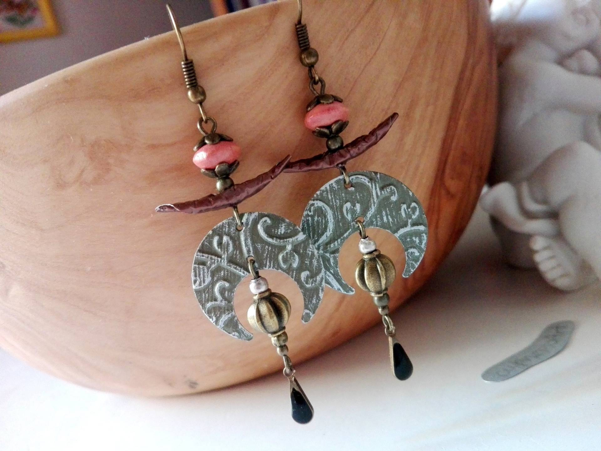 Grüne Mond Ohrringe Horn Handgemacht Japan Upcycling Nespresso Schmuck, Ethno Emaille Tropfen Festival 021 Grüne Mond Ohrringe Horn Handgemacht Japan Upcycling Nespresso Schmuck, Ethno Emaille Tropfen Festival 021 von cupnessoArt