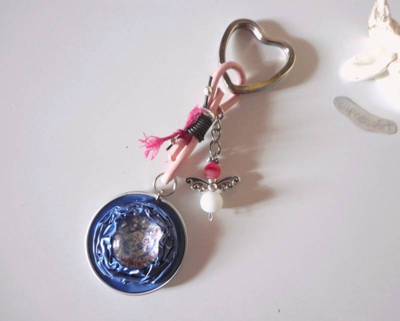 Engel Schlüsselanhänger Leder, Herz Taschenanhänger Aus Recycling Kaffeekapsel Glitzer Scheibe Rucksackanhänger Taschenpendler 062 von cupnessoArt