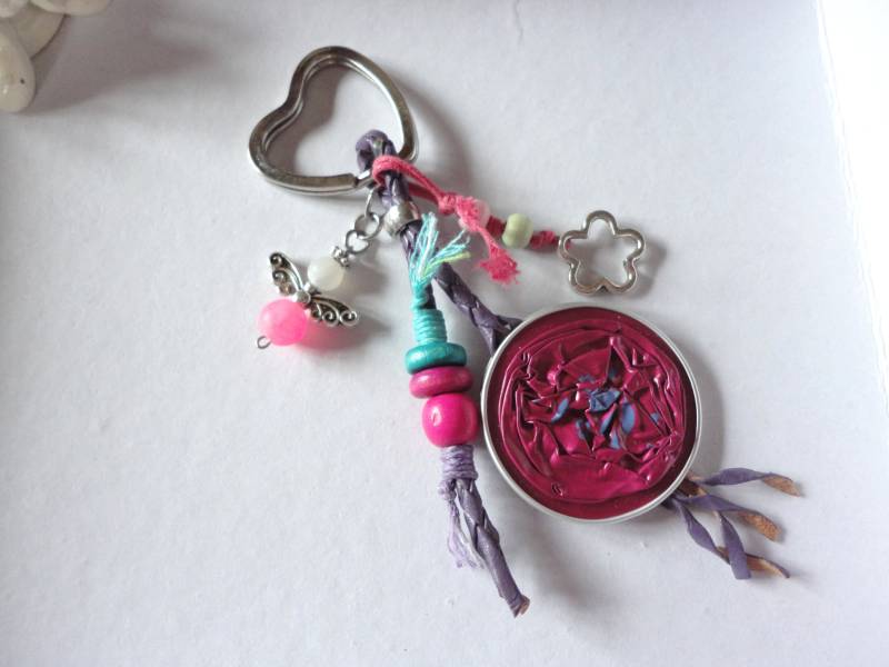 Schlüsselanhänger Mit Engel Und Blume Taschenanhänger Leder Rucksackanhänger Pink-Lila Aus Recycling Kaffeekapsel Nespresso 324 Schlüsselanhänger Mit Engel Und Blume Taschenanhänger Leder Rucksackanhänger Pink-Lila Aus Recycling Kaffeekapsel Nespresso 324 von cupnessoArt