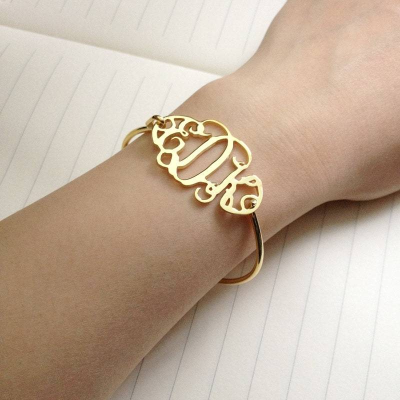 3 Anfangsmonogramm Armband, Gold Monogramm Anfang Armband, Personalisierte Brautjungfer, Benutzerdefinierte Name Armband, Weihnachtsgeschenk von customforu