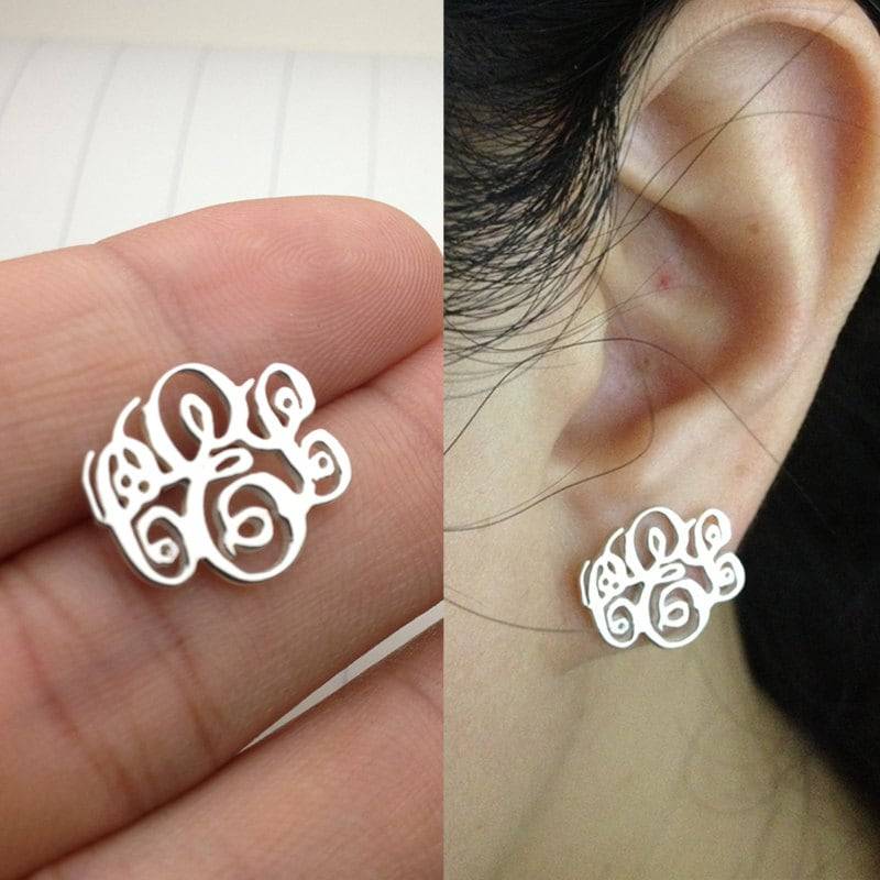 Silberne Monogramm Ohrringe, Alle Anfangsmonogramm Ohrstecker in Sterling Silber Für Brautjungfern, Frauen, Geschenk von customforu