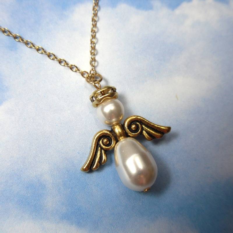 Goldene Engel Halskette - Swarovski Perlen, Vergoldete Zinn Flügel Und Kristall Halo An 14K Gold Filled Kette Weihnachtsschmuck von cuteandfun