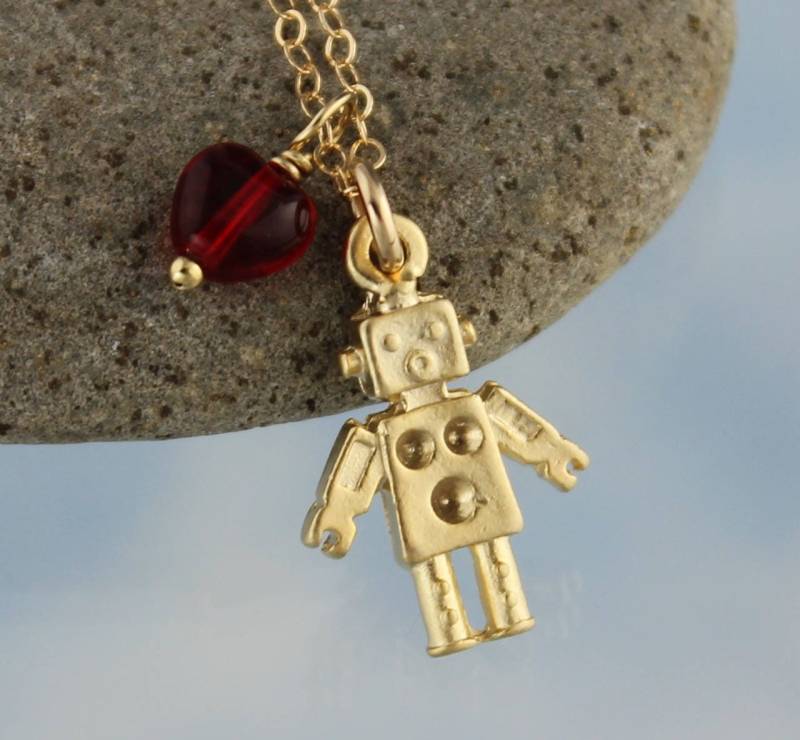 Goldene Roboter Liebe Halskette - Winzige Matt Vergoldete & Rote Glas Herz Anhänger An 14K Gold-Fill Kette- Mini Sci Fi Fun von cuteandfun