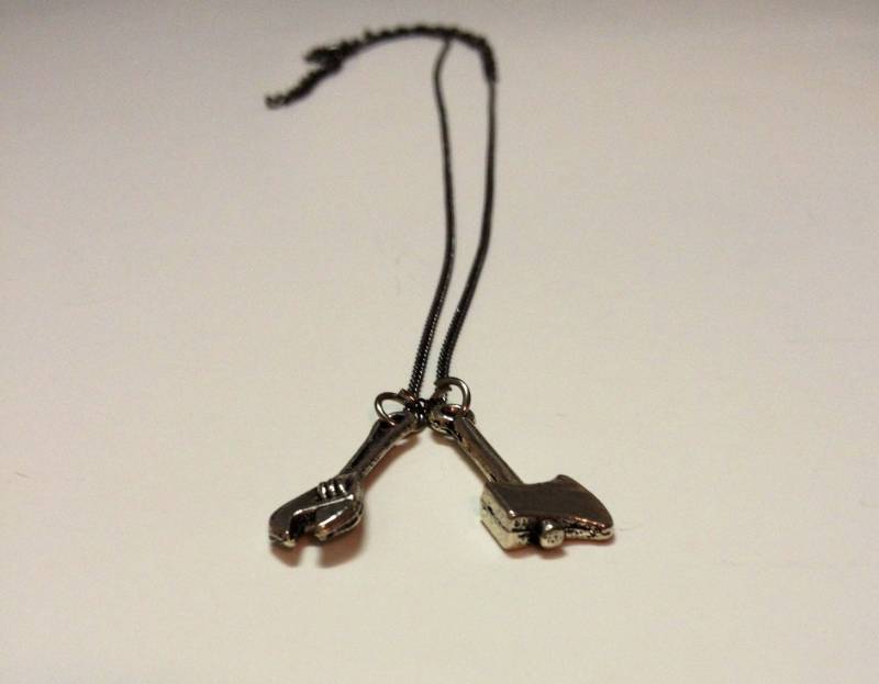 Handyman Halskette Handyman Halskette von dEvaswimwear