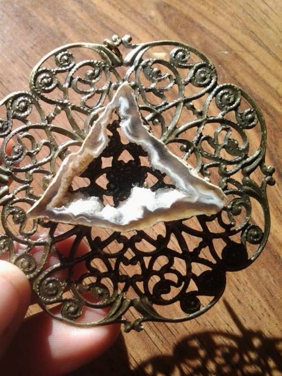 Ein Hübscher Geoden Anhänger//Boho//Halskette/Kristalle//Rocks Im Rautenschliff Ein Hübscher Geoden Anhänger//Boho//Halskette/Kristalle//Rocks Im Rautenschliff von daggerandcloak