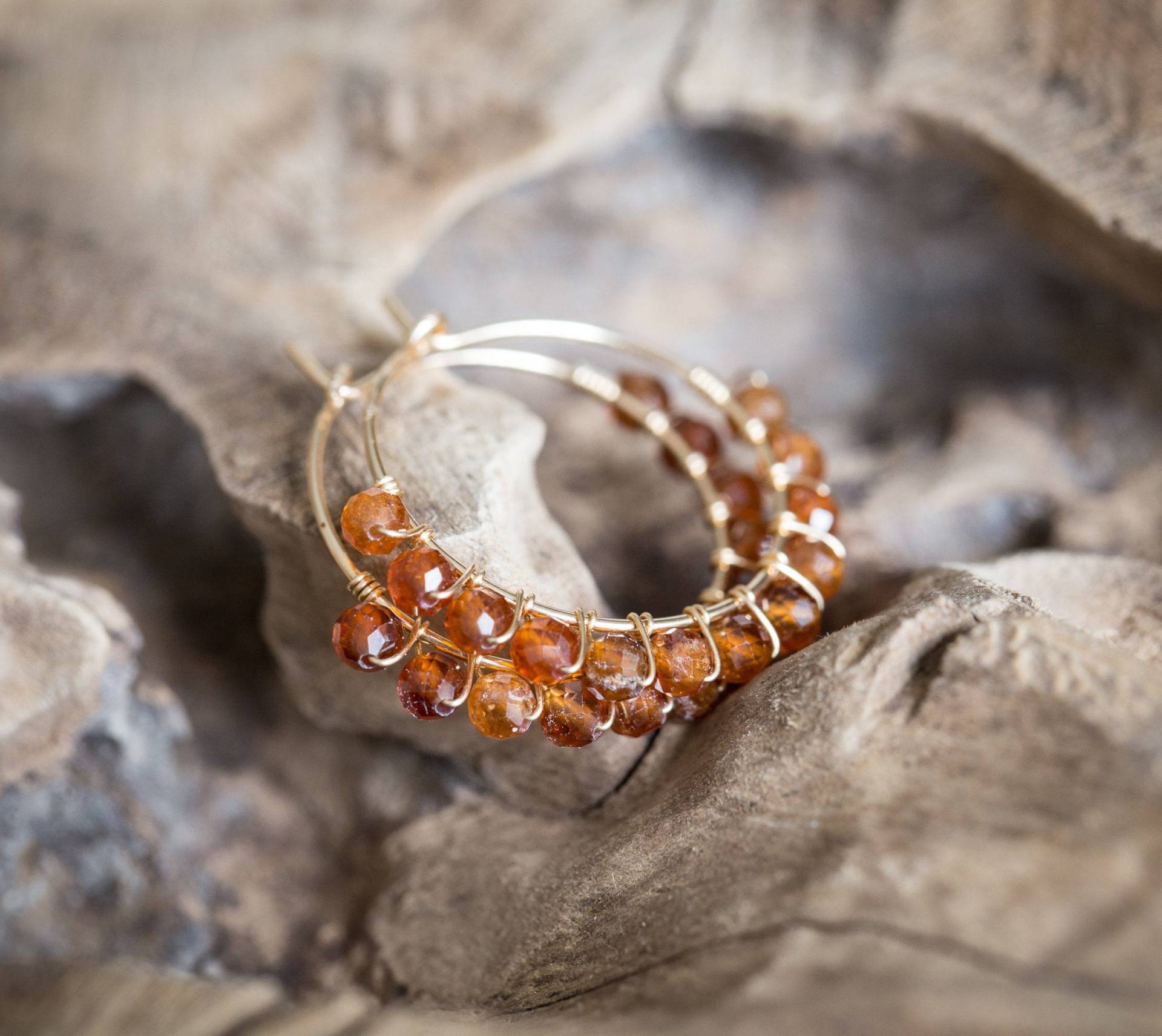 Granat Hoop Ohrringe Luxus 14K Gold Filled Januar Geburtsstein von daimblond