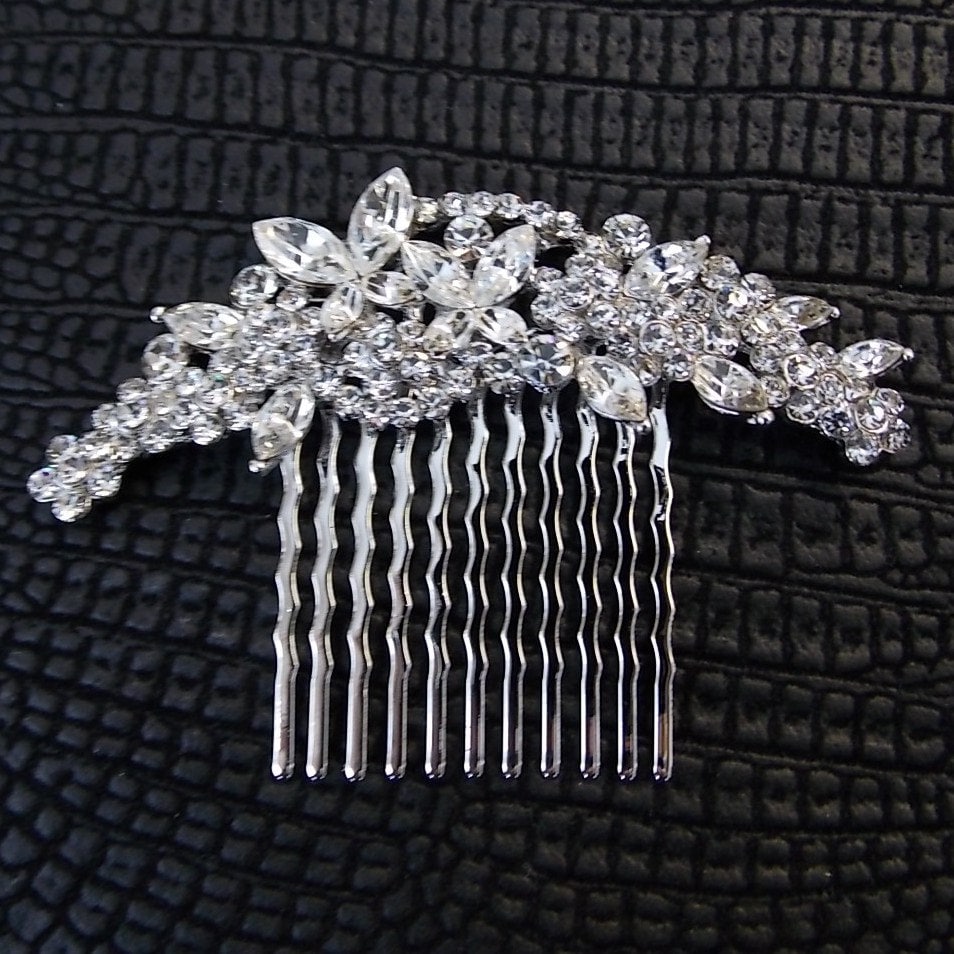Schmetterling Vintage Stil Strass Haarkamm Für Diy Birdcage Schleier Oder Fascinator - Art Deco Hochzeit Haar Kristall Abschlussball Schmuck Schmetterling Vintage Stil Strass Haarkamm Für Diy Birdcage Schleier Oder Fascinator - Art Deco Hochzeit Haar Kristall Abschlussball Schmuck von dalfiya