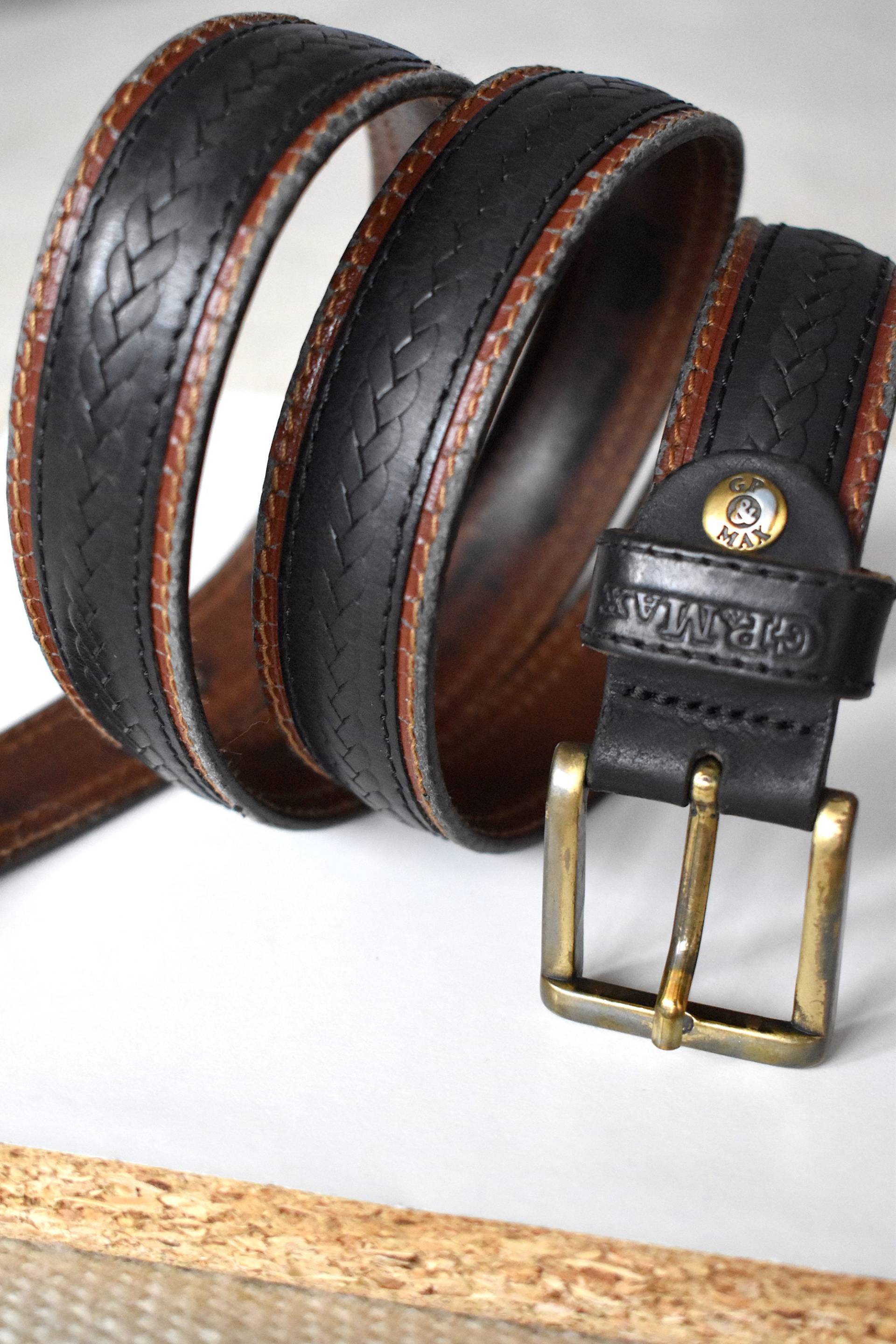 Jahrgang 90Er Schwarz & Braun Ledergürtel/Gold Schnalle Gürtel Distressed Schwarzen Unisex Hipster, Boho Made in Italy von damntheglamvintage