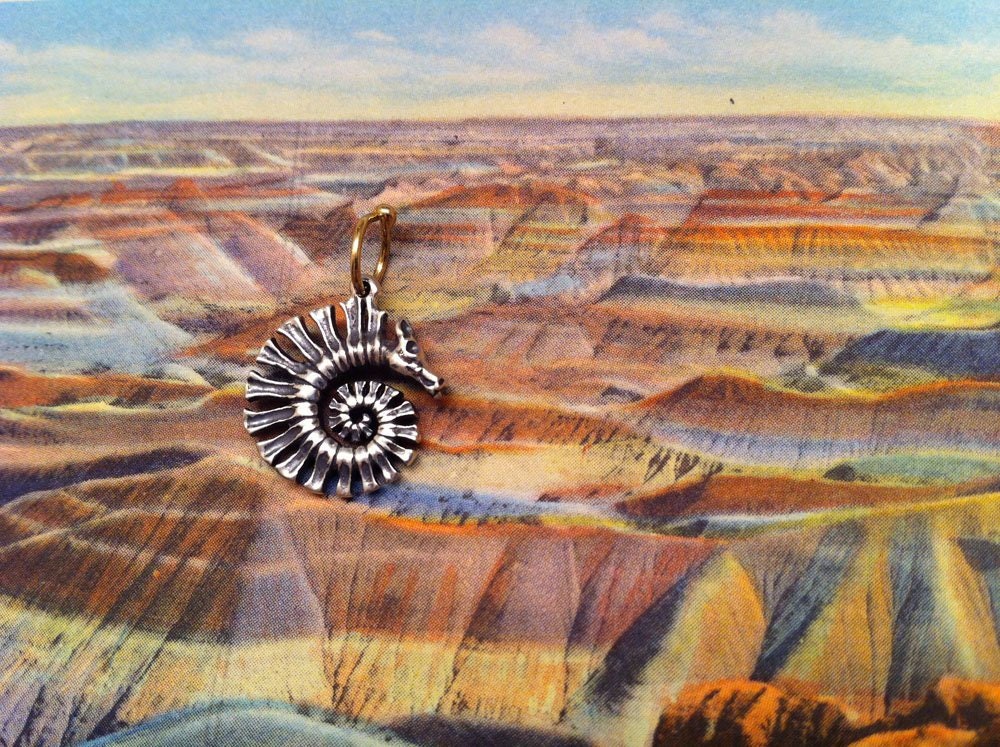 Drachen Anhänger Sterling & 18K Dana von danaschneiderjewelry