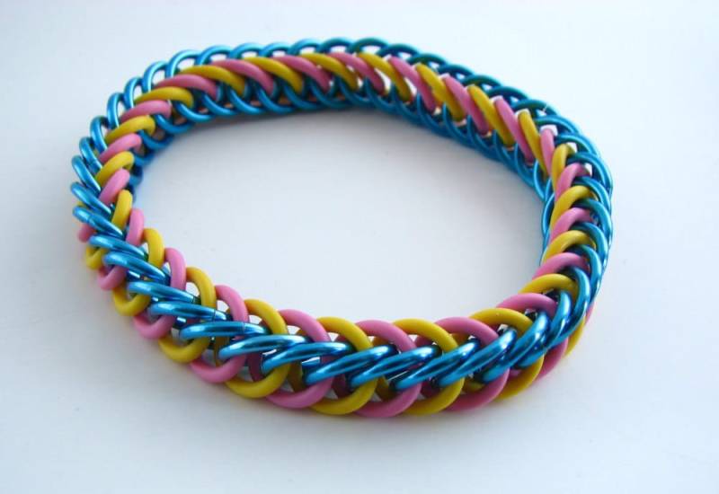 All For Love Chainmaille Stretch Armband von dancingleafstudios