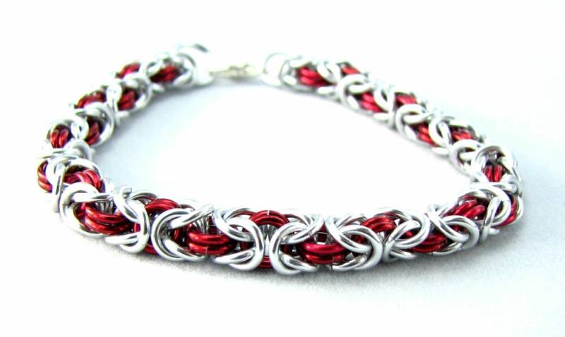 Cara Chainmaille Armband - Farbe Frei Wählbar Cara Chainmaille Armband - Farbe Frei Wählbar von dancingleafstudios
