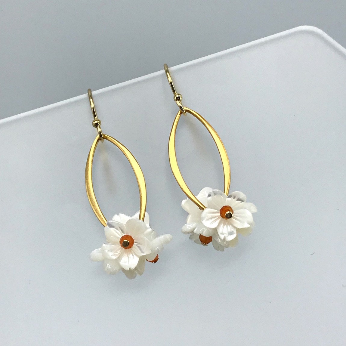 Perlmutt Blume von danielaalberts