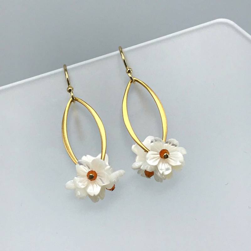 Perlmutt Blume von danielaalberts