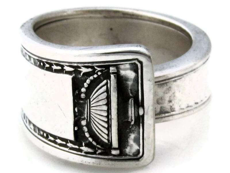 Herren Löffel Ring Buckingham 1924 von dankartistry