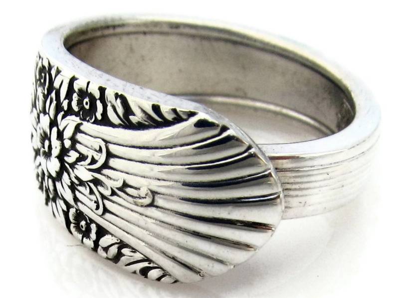 Löffel Ring 1935 Ringelblume Oder Silbernebel, Bandstil Floral, Silberschmuck von dankartistry