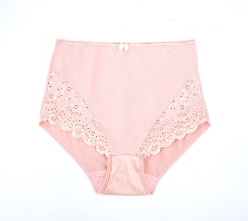 Eco Freundliche Mode ~ Handgemachte Nachhaltige Upcycled Unterwäsche Größe Xxs Handgefärbte Frau Elegante Maddar Natural Dye von daphnaelbee