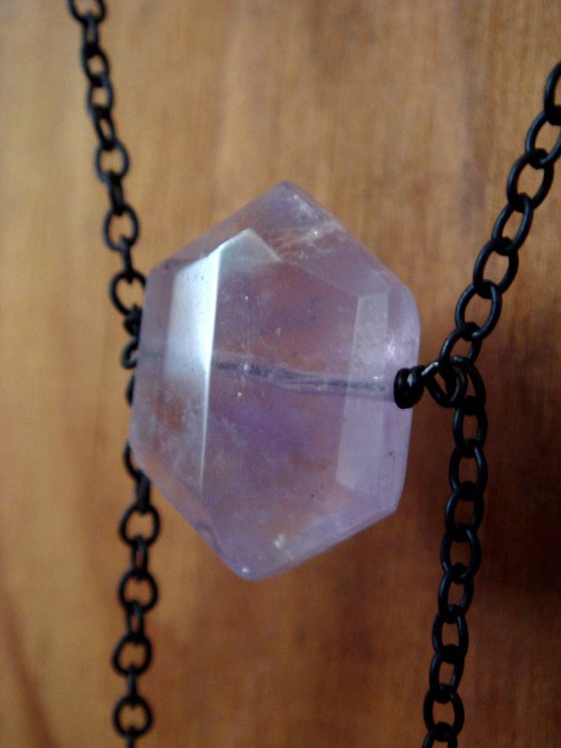 Amethyst Sechseck Ranken Halskette Amethyst Sechseck Ranken Halskette von dapht