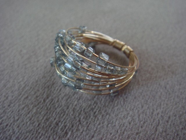 Grau Glas Spirale Ring - Gold Grau Glas Spirale Ring - Gold von dapht