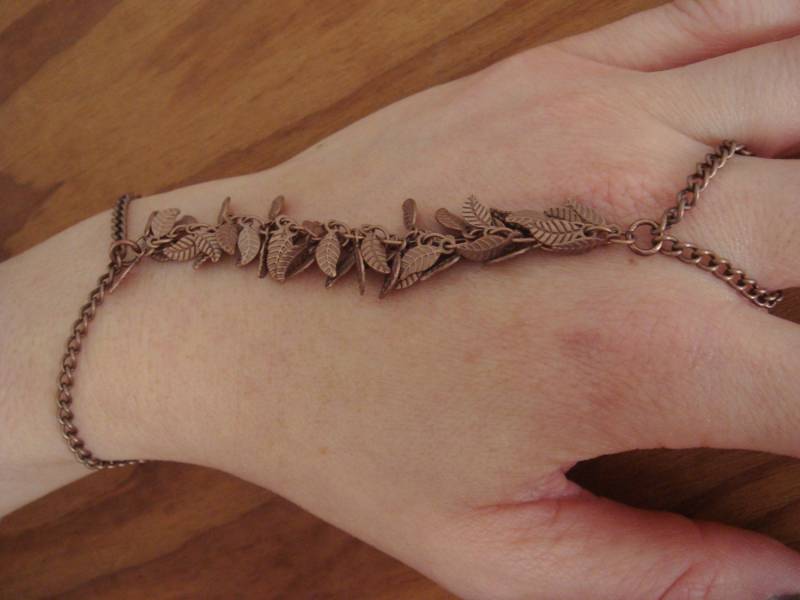 Kupfer Blätter Handkette Kupfer Blätter Handkette von dapht