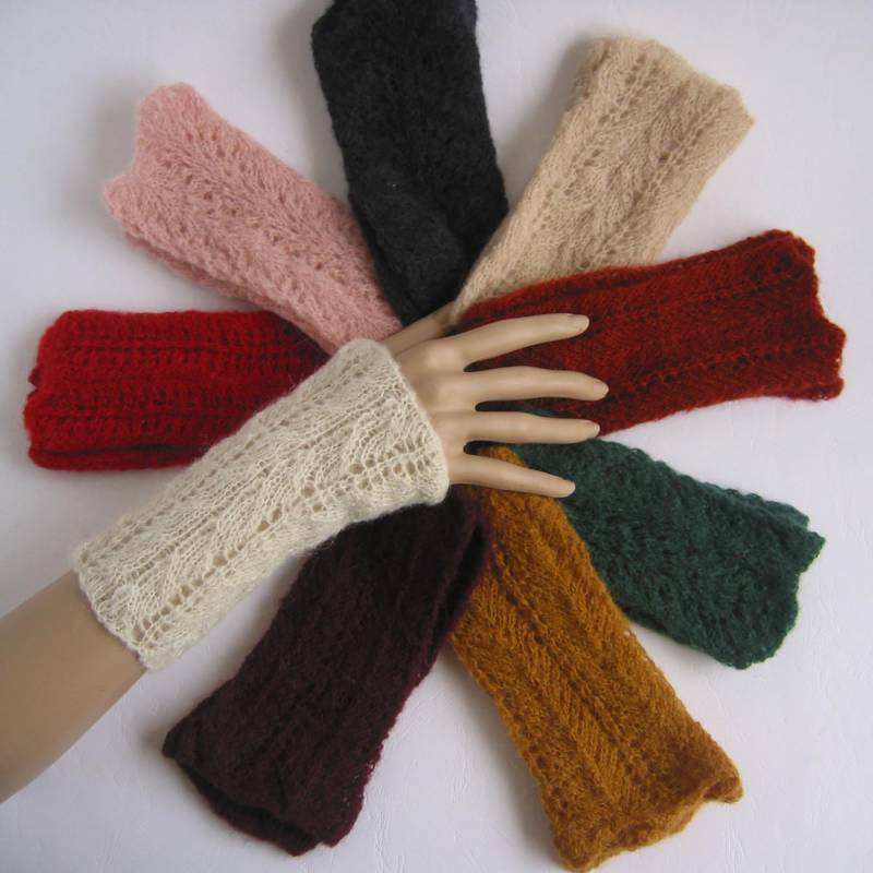 Hand Gestrickt Alpaka Handstulpen Fingerlose Handschuhe Pulswärmer Armstulpen Ohne Naht Federleicht Und Hauchzart 54% Mit Merinowolle von darauffreueichmich