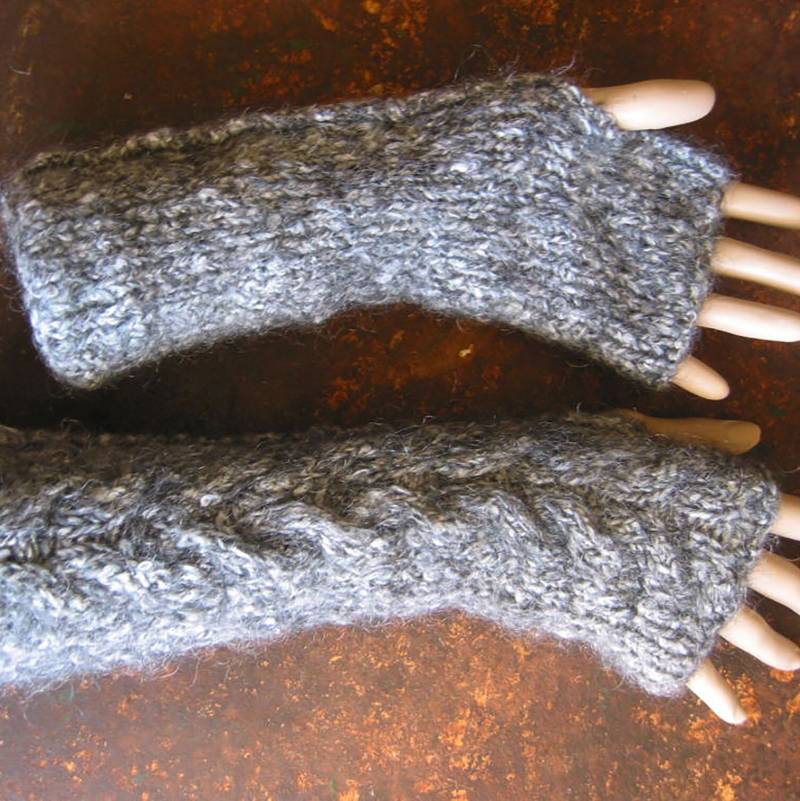 Handarbeit Gestrickte Mohair Armstulpen Fingerlose Handschuhe Handstulpen Pulswärmer Im Zopfmuster 33% Superkid Baumwolle Merinowolle von darauffreueichmich