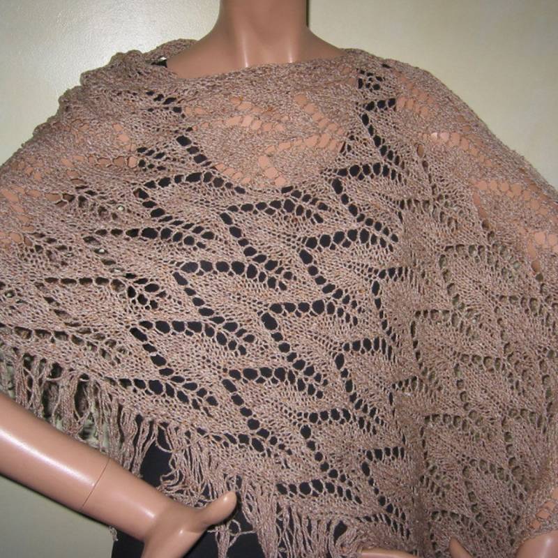 Handarbeit Gestricktes Seide Lace Cape Poncho Tuch Überwurf Im Ajour Muster Mit Fransen Aus 75% Baumwolle Ein Besonderes Geschenk von darauffreueichmich